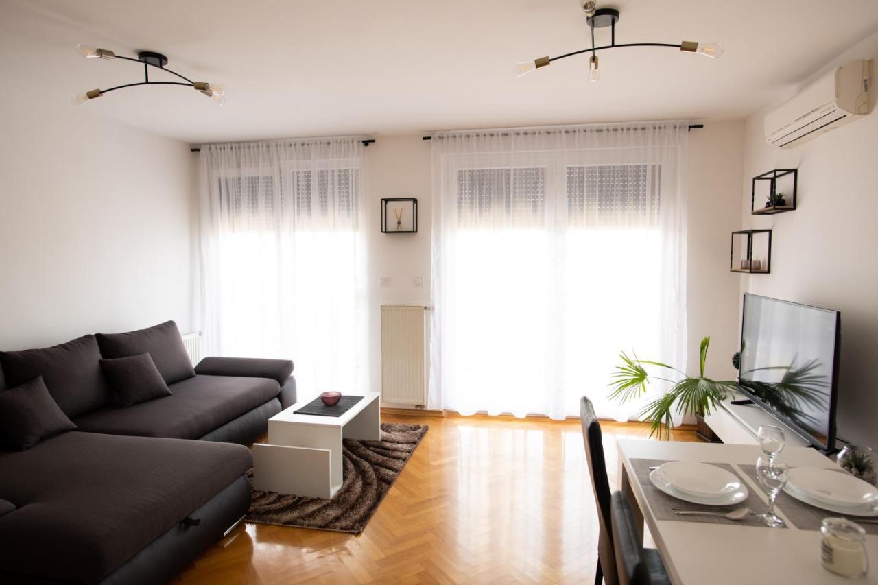 Apartman Martes 슬라본스키브로드 외부 사진