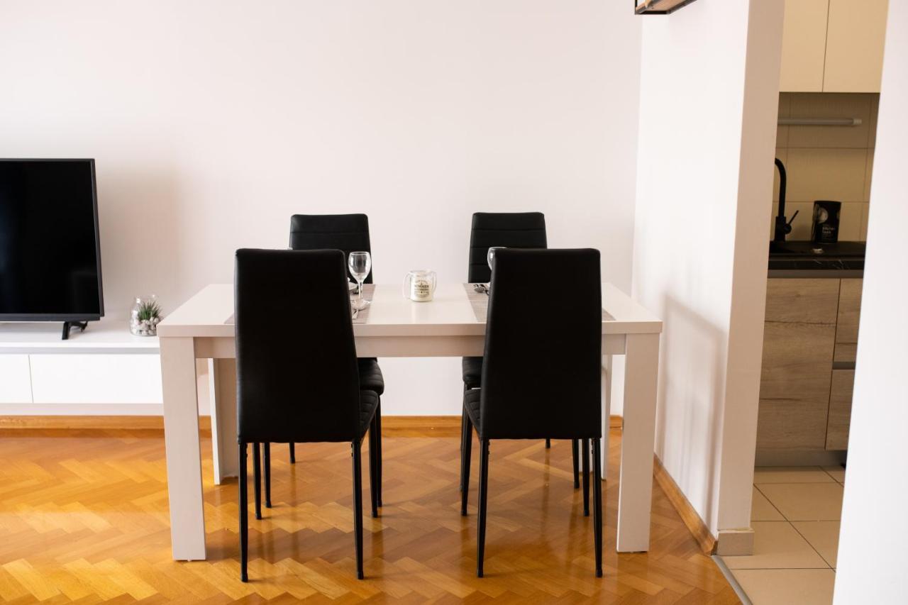 Apartman Martes 슬라본스키브로드 외부 사진
