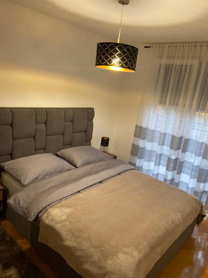 Apartman Martes 슬라본스키브로드 외부 사진
