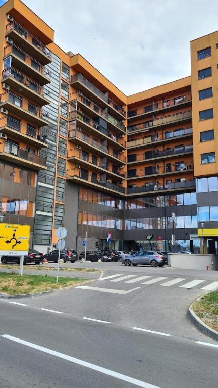 Apartman Martes 슬라본스키브로드 외부 사진